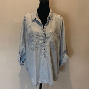 New Leaf | Washed  TENCEL Chambray Tunic | Roll-Tab Sleeves | EUC, 1X